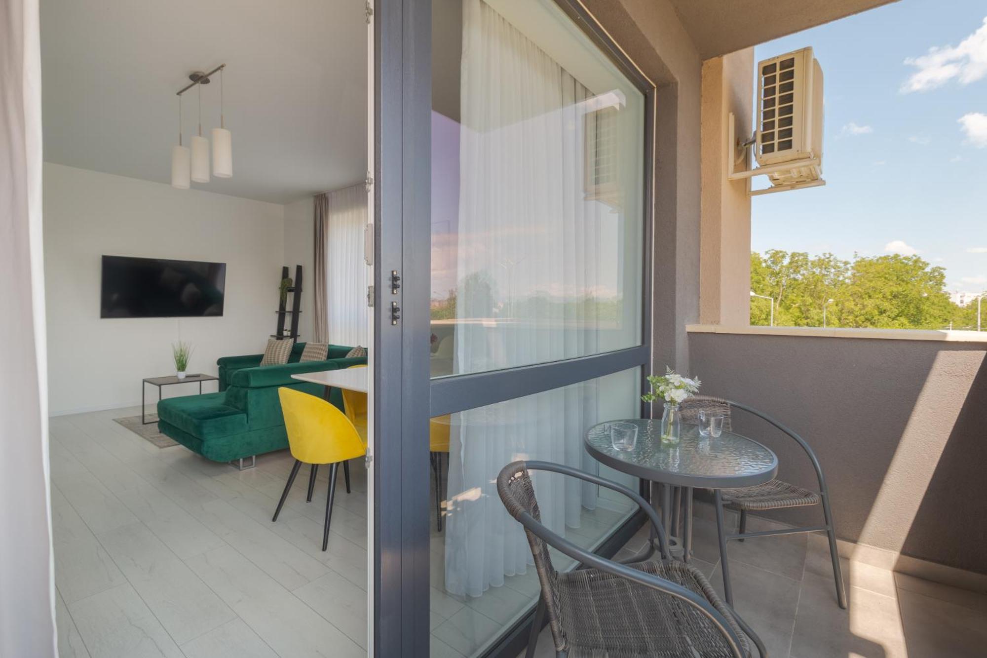 Apartament Blanco Oradea Zewnętrze zdjęcie
